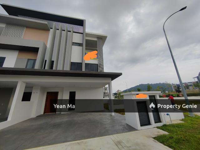 Residential House for rent in Selayang, Selangor