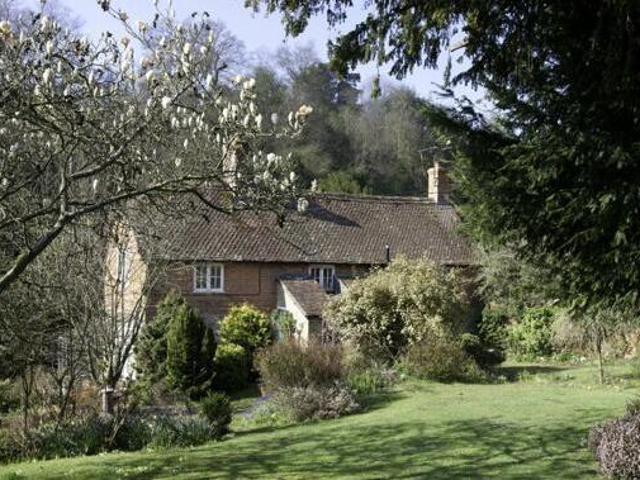 House for rent in Lyons, Greater London