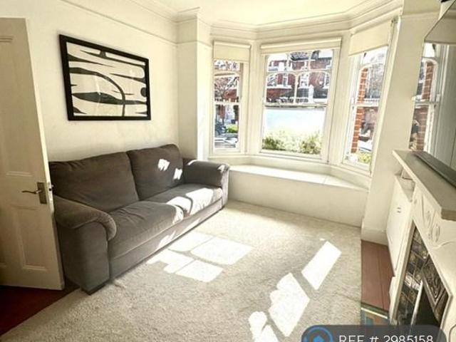 Apartment for rent in London Borough of Ealing, Greater London