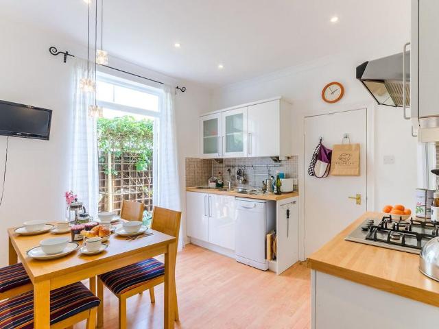 Apartment for rent in Greater London