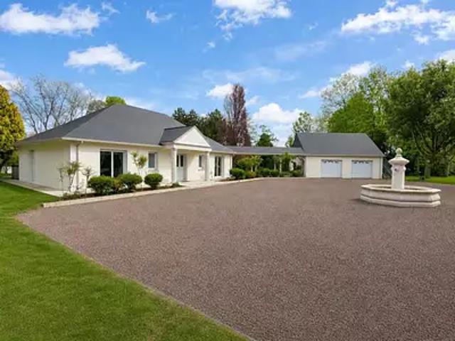 Maison vente à Champ Saint-Loup, Valframbert