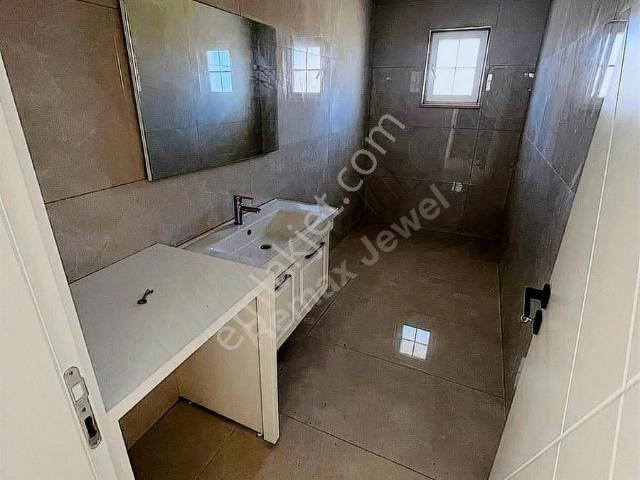 Döşemealti, Altınkale Mahallesi içerisinde kiralık Villa