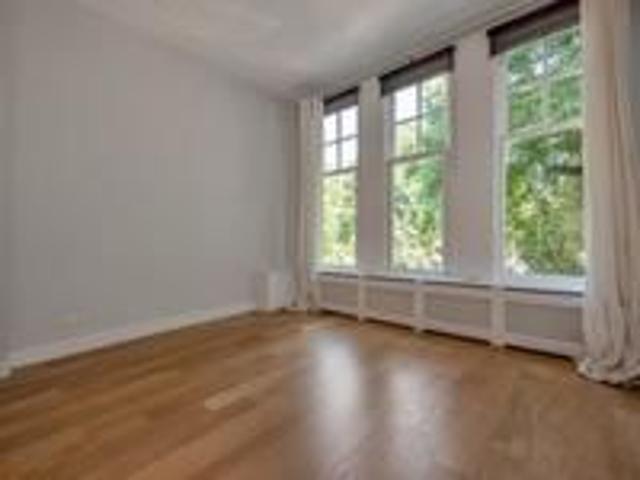 Appartement te huur in Bomenbuurt, Zuid Holland