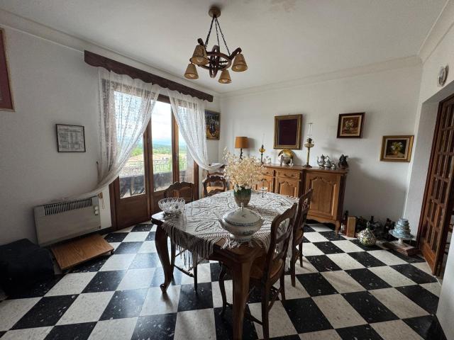 Maison vente à Nîmes, Vallabrix
