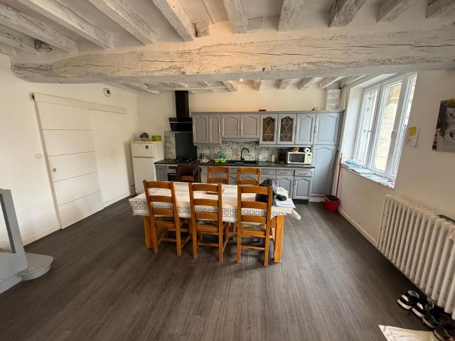 Maison vente à Auxerre, Vallan
