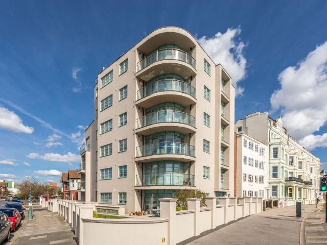 Apartment for rent in Aldrington