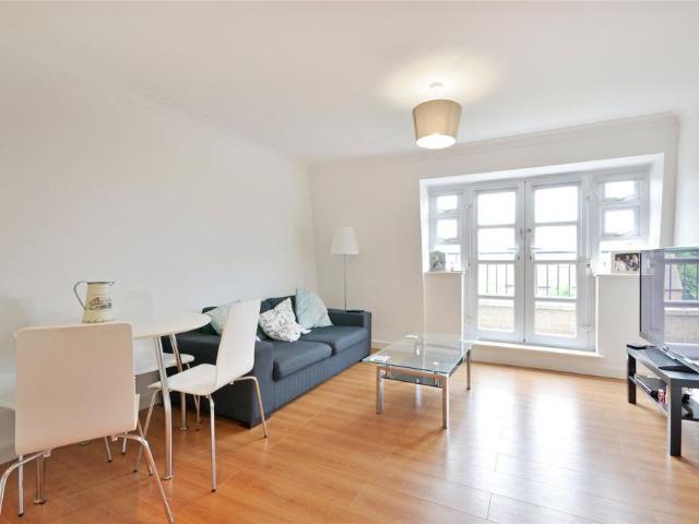House for rent in Whitechapel, Greater London