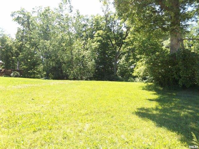 Land for sale in Pekin, Illinois