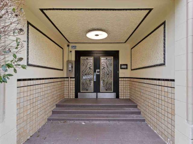 Apartment for rent in Vancouver, British Columbia