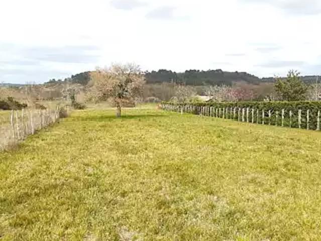 Terrain vente à Périgueux, Vallereuil