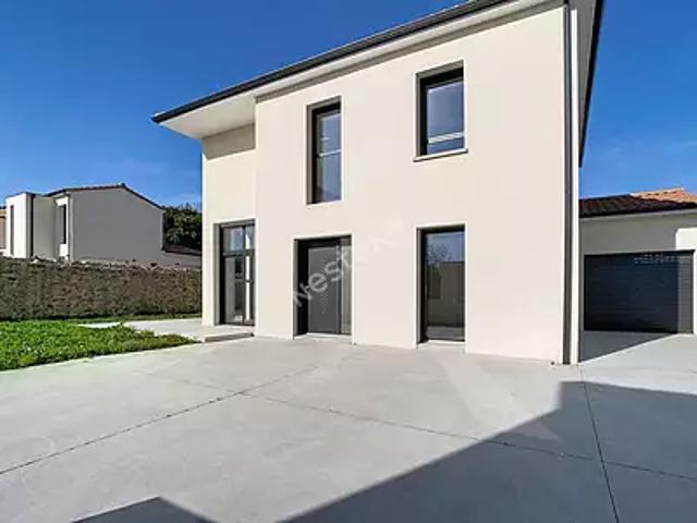 Maison vente à Nantes, Vallet