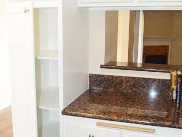 Apartment for rent in Burbank, California