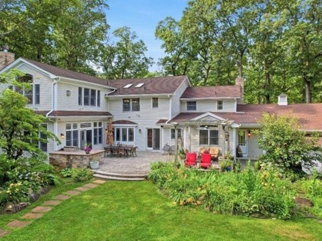 House for sale in Watchung, New Jersey