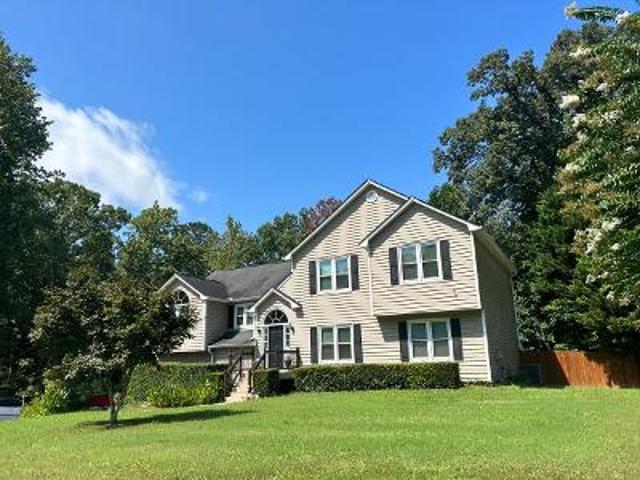 House for sale in Acworth, Georgia