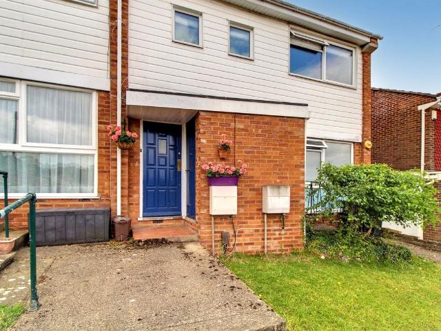 Apartment for rent in London Borough of Enfield, Greater London