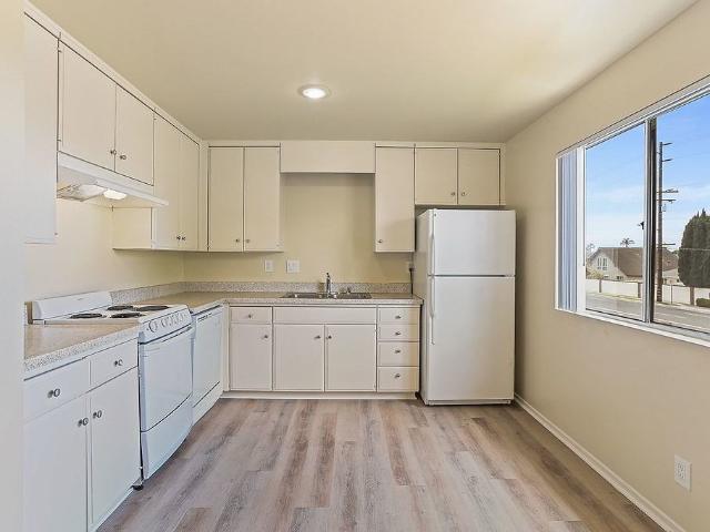 Apartment for rent in Fountain Valley, California