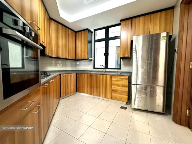 Condominium for sale in Tanglin Road
