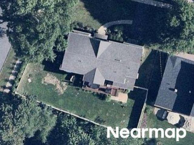 House for sale in River Edge, New Jersey