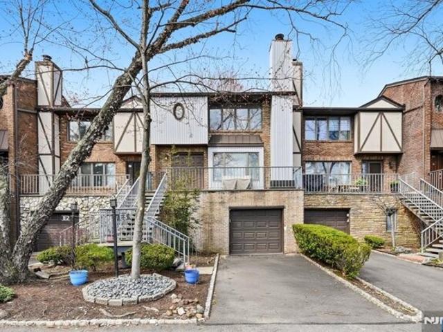 House for sale in Passaic, New Jersey