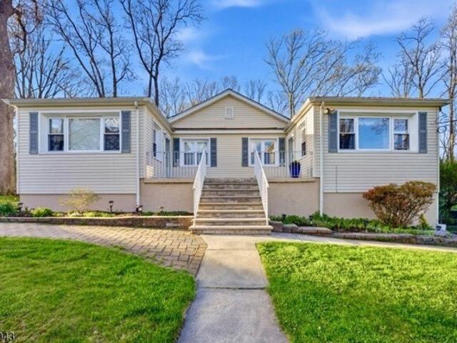 House for sale in Randolph, New Jersey