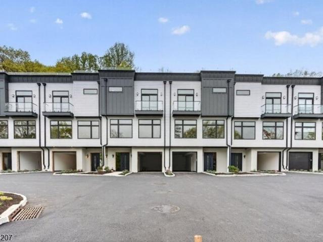 House for sale in Passaic, New Jersey
