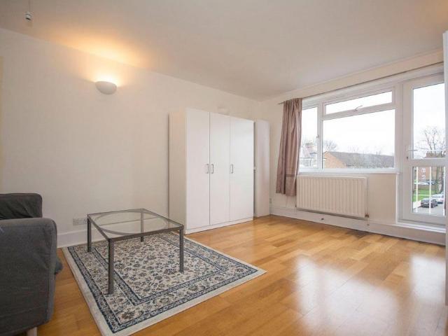 Apartment for rent in Streatham, Greater London