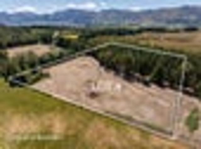 Land for sale in Otakou