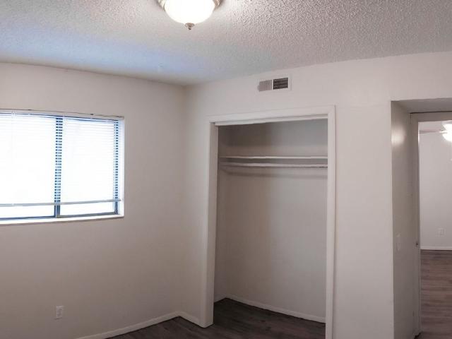 Apartment for rent in Valley Center