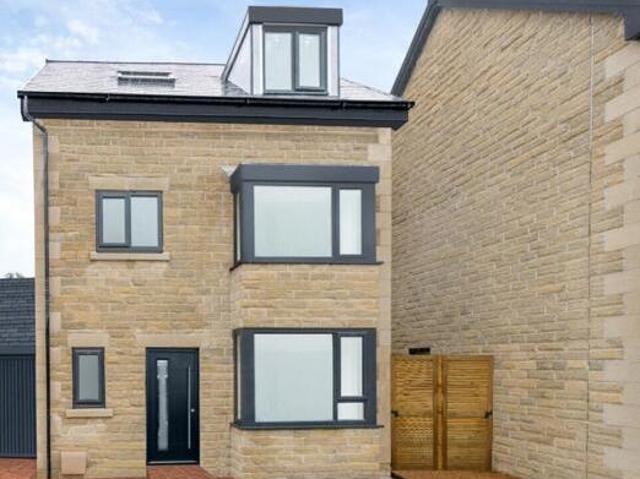 House for sale in City of London, Greater London