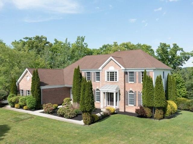 House for sale in Grafton, Massachusetts