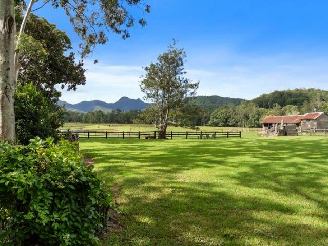 Cottage for sale in Upper Crystal Creek, New South Wales
