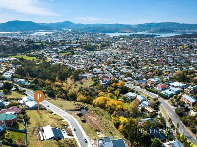 Land for sale in Lenah Valley