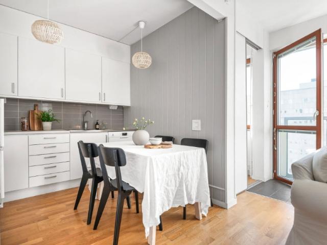 Lägenhet hyra i Hässelby-Vällingby, Stockholm