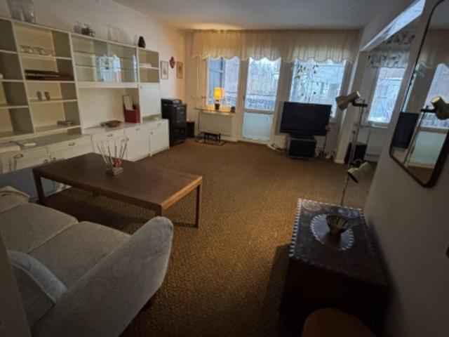 Hus hyra i Hässelby-Vällingby, Stockholm