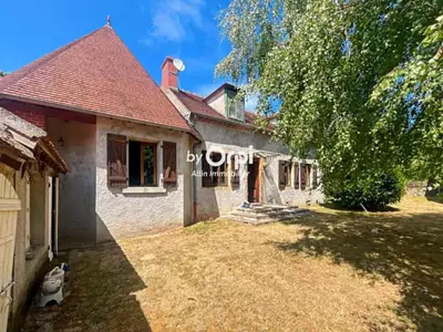 Maison vente à Montluçon, Vallon-en-sully