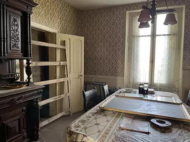 Maison vente à Montluçon, Vallon-en-sully