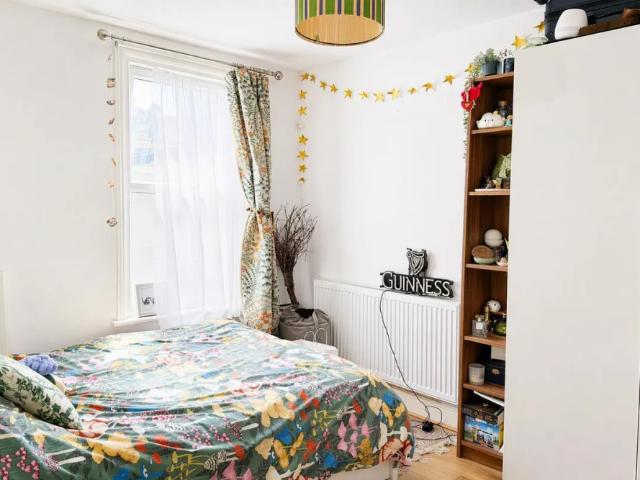 House for rent in Furzedown, Greater London