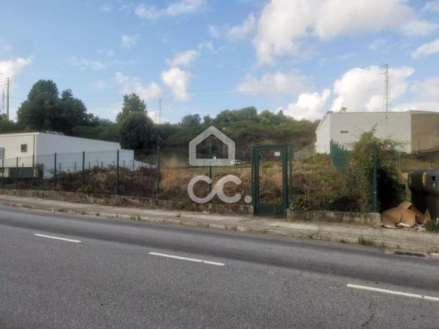 Terreno venda em Valongo, Porto