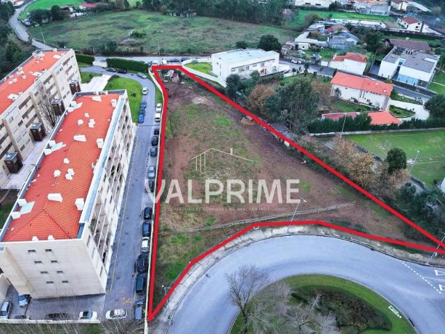 Terreno venda em Valongo, Porto
