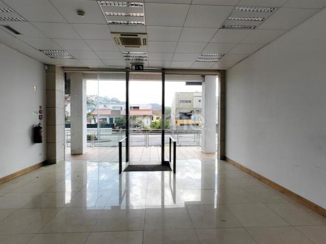 Loja alugar em Valongo, Porto