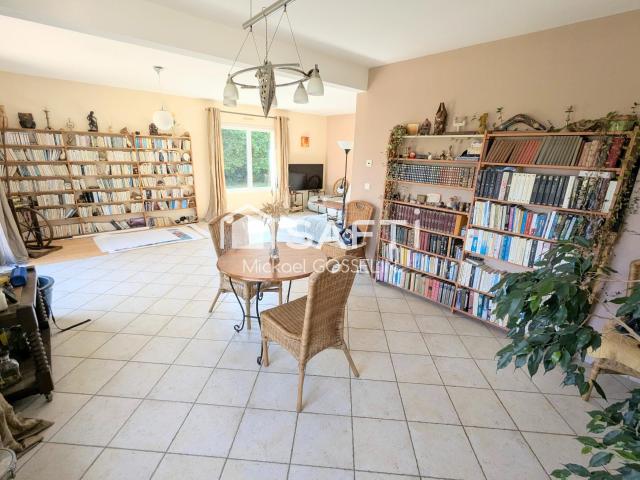 Maison vente à Lisieux, Normandie