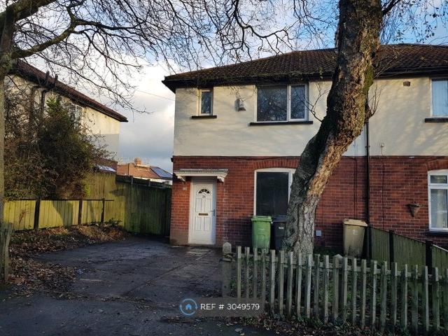 House for rent in Bradshaw, Bolton
