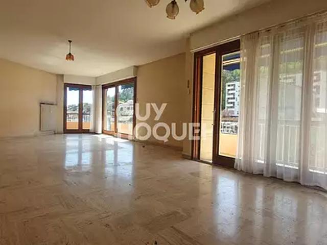 Appartement vente à Largentière, Vals-les-bains