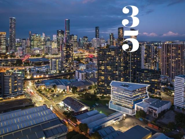 Office for sale in Toombul, Queensland