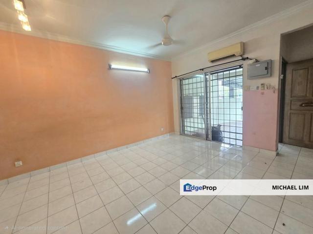 House for sale in Petaling, Subang Jaya