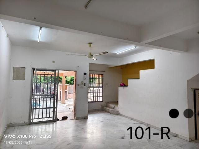Terraced House for sale in Port Klang, Selangor