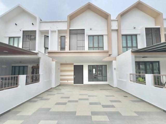Terraced House for sale in Alam Impian, Selangor