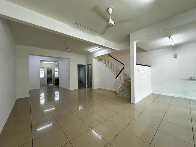 Terraced House for sale in Alam Impian, Selangor