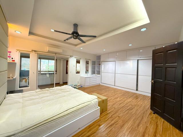 Terraced House for sale in Country Heights Damansara, Kuala Lumpur