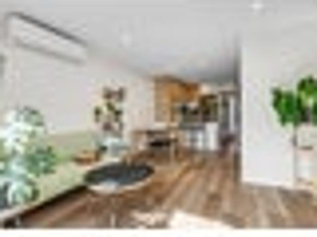 Townhouse for sale in Oratia